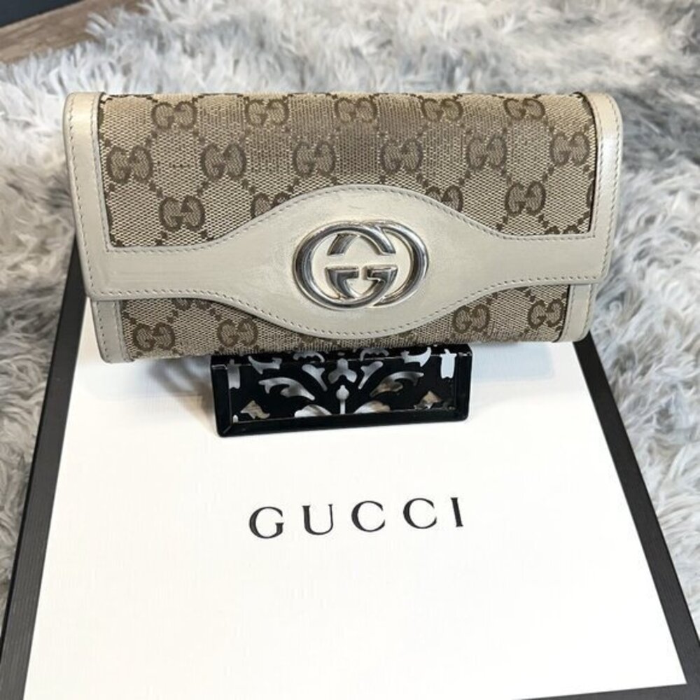GUCCI WALLET / NICE LARGE WALLET, EASILY CONVERT TO WOC | GREAT CONDITION
